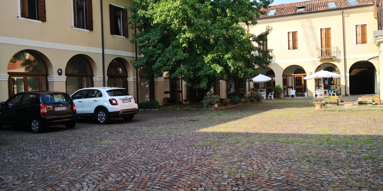 Hotel Casa Santa Caterina E Sant Antonio Padwa Zewnętrze zdjęcie