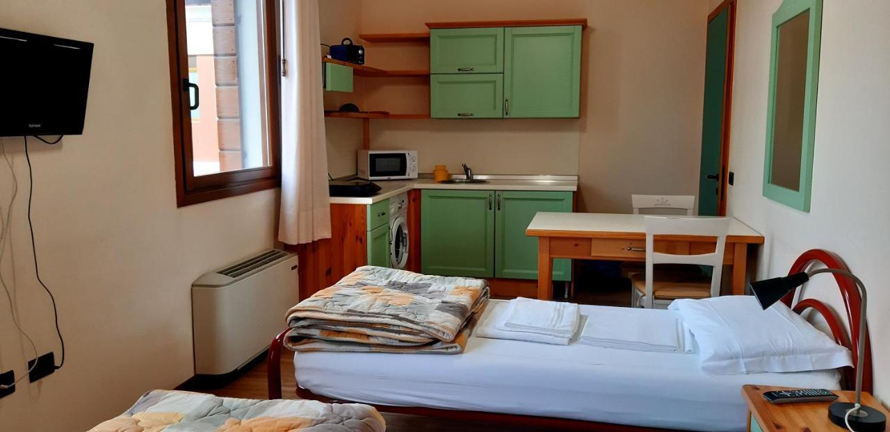 Hotel Casa Santa Caterina E Sant Antonio Padwa Zewnętrze zdjęcie