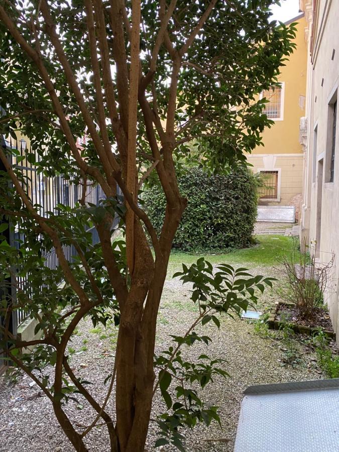 Hotel Casa Santa Caterina E Sant Antonio Padwa Zewnętrze zdjęcie