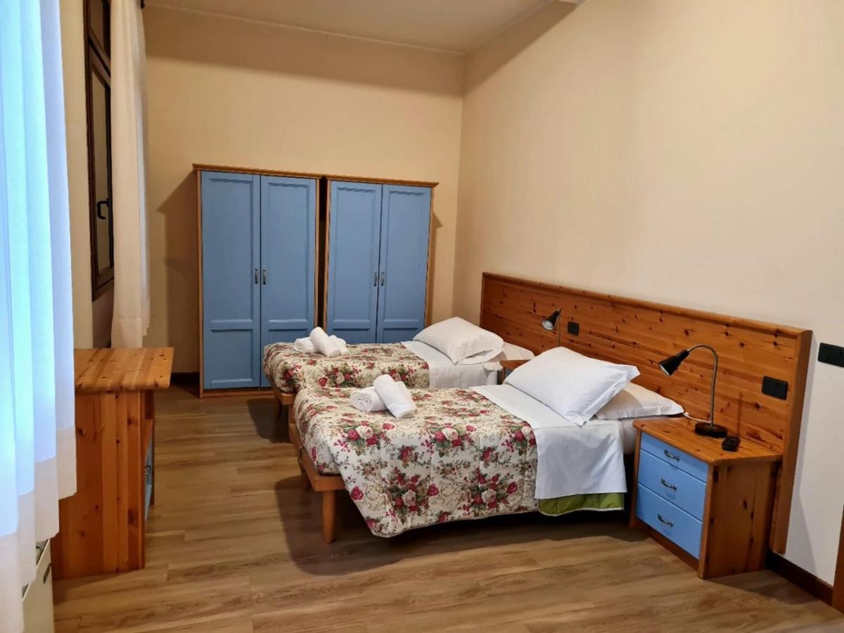 Hotel Casa Santa Caterina E Sant Antonio Padwa Zewnętrze zdjęcie