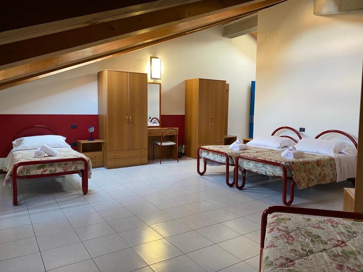 Hotel Casa Santa Caterina E Sant Antonio Padwa Zewnętrze zdjęcie
