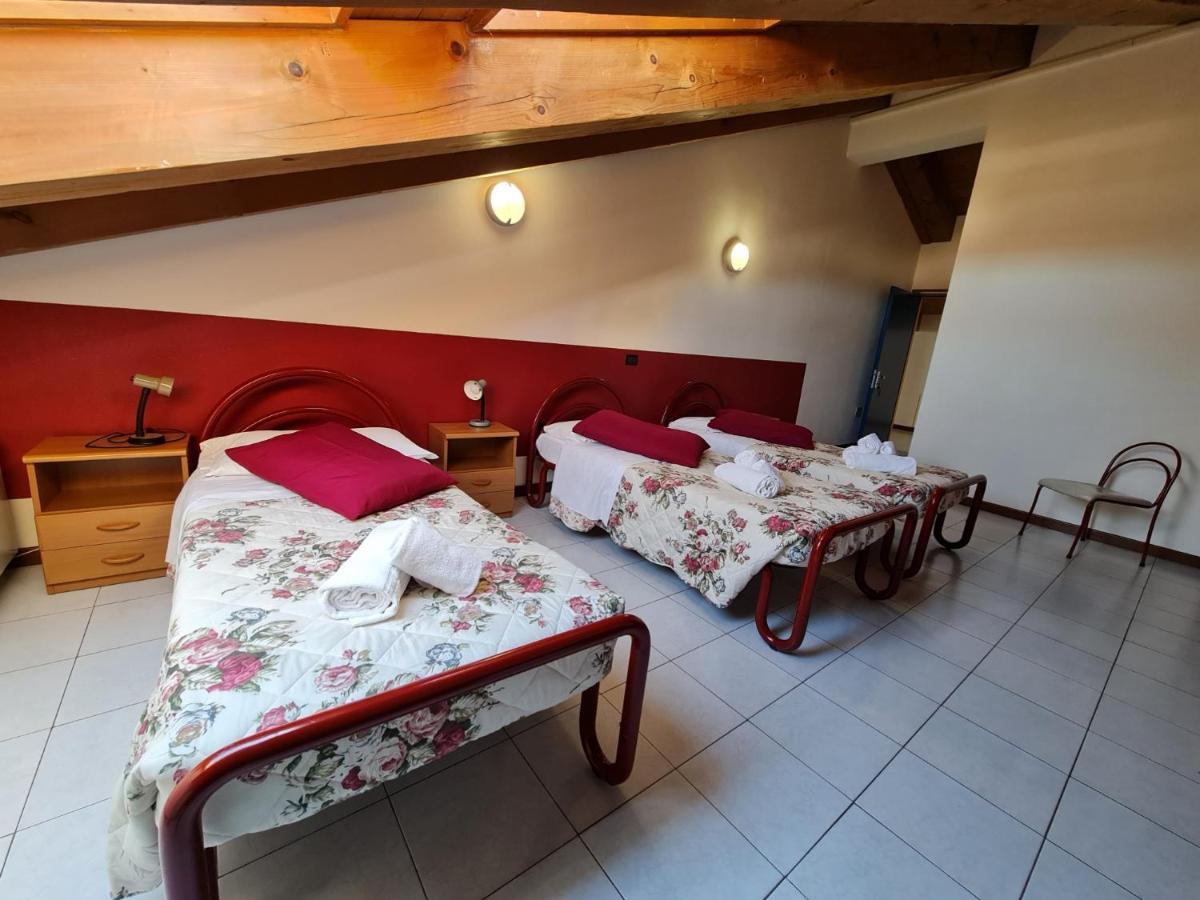 Hotel Casa Santa Caterina E Sant Antonio Padwa Zewnętrze zdjęcie